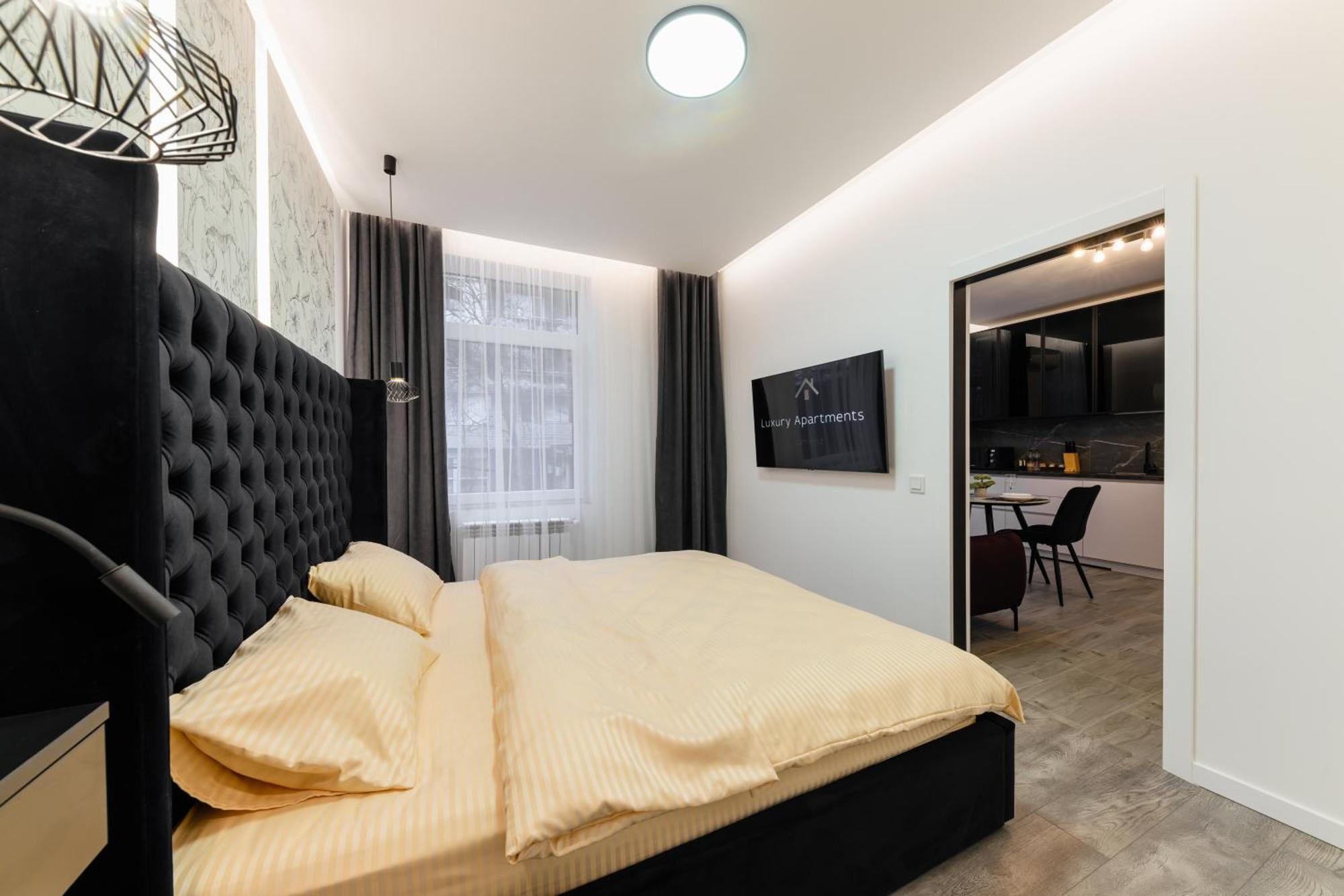 Luxury Apartments Laborca Ujhorod Exterior foto