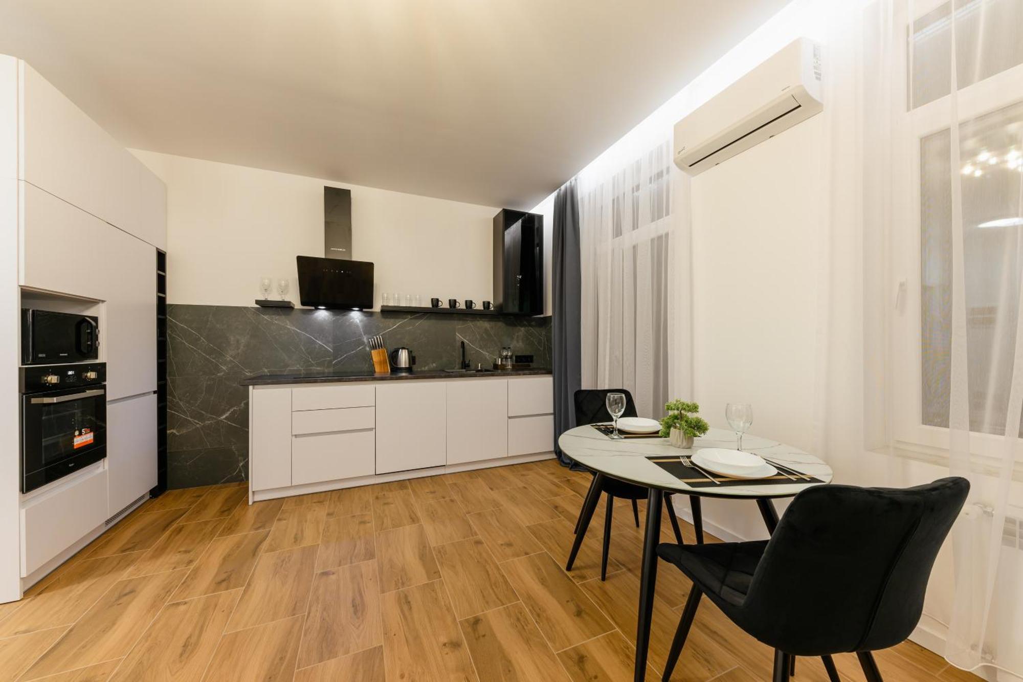 Luxury Apartments Laborca Ujhorod Exterior foto