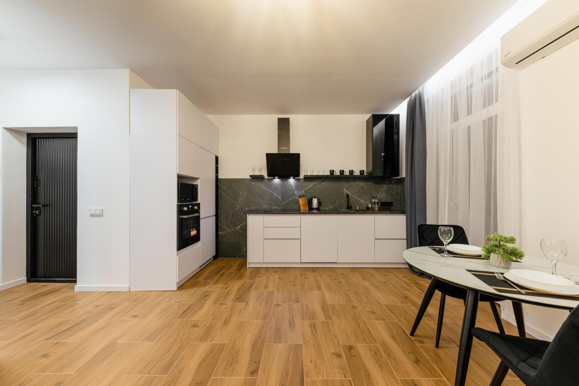 Luxury Apartments Laborca Ujhorod Exterior foto