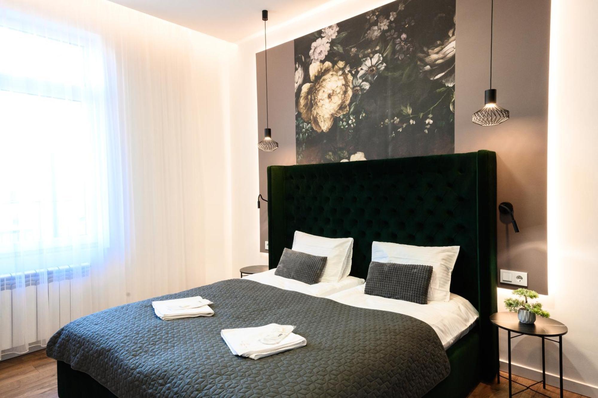 Luxury Apartments Laborca Ujhorod Exterior foto